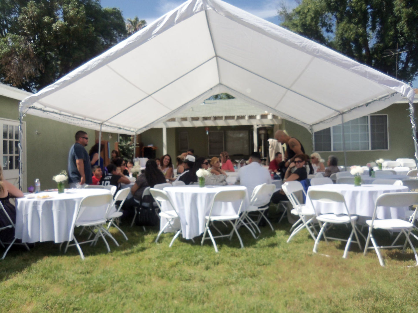 OUTDOOR WHITE TENT